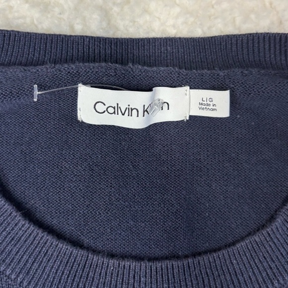 Calvin Klein Men Blue Knit Crewneck Sweater - Picture 5 of 11